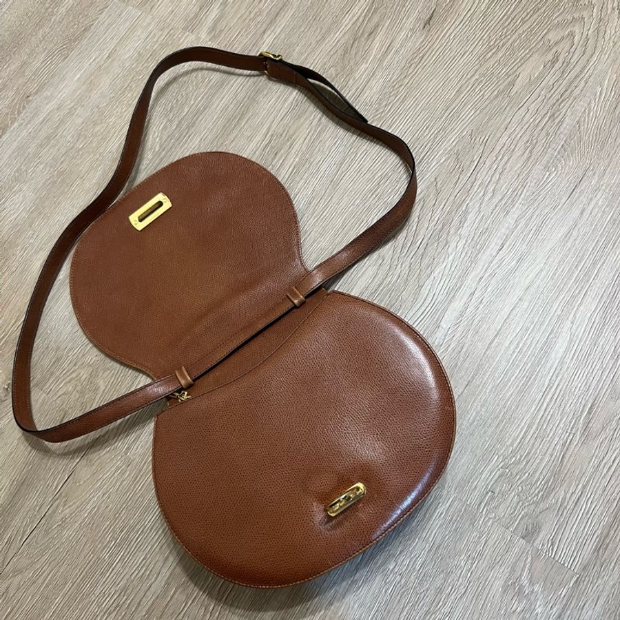 瑞奇二手精品 Salvatore ferragamo 焦糖色 半餅側背包 美品25cm-4