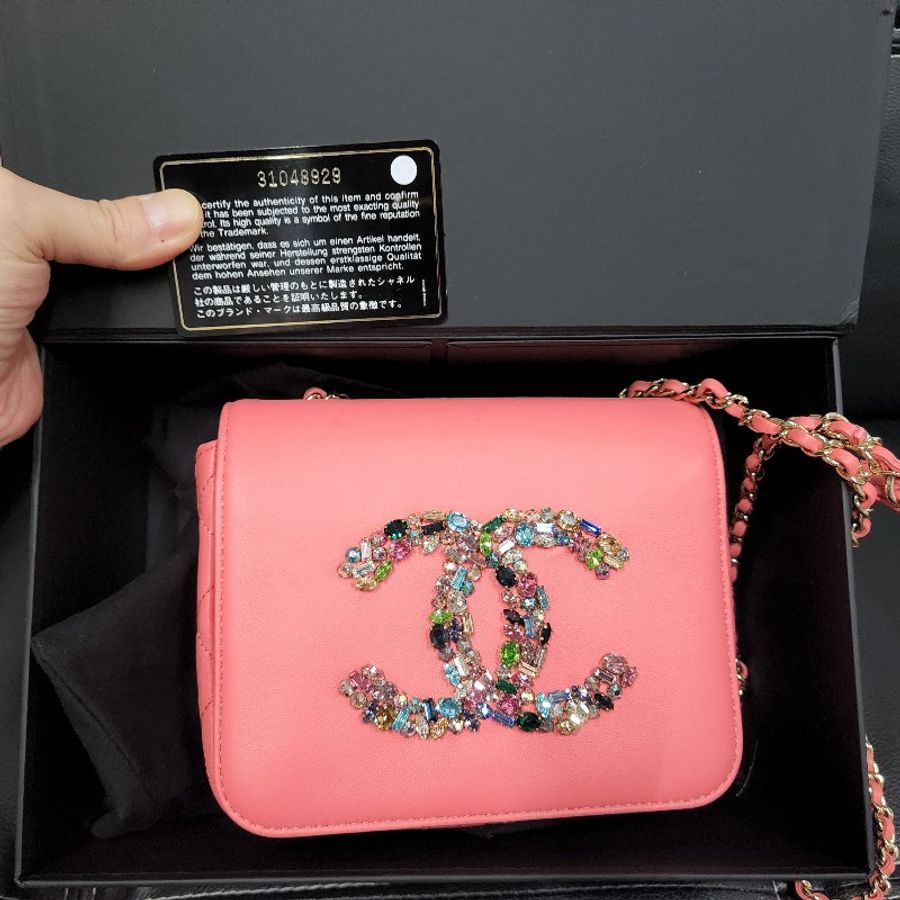 CHANEL 17公分絕版水鑽方胖~~31開-0