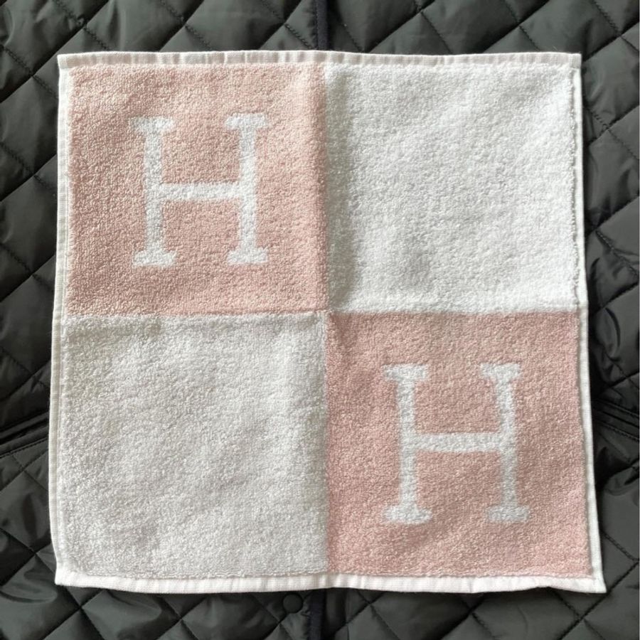 Hermès 小方巾2條 粉紅/粉藍各一-5