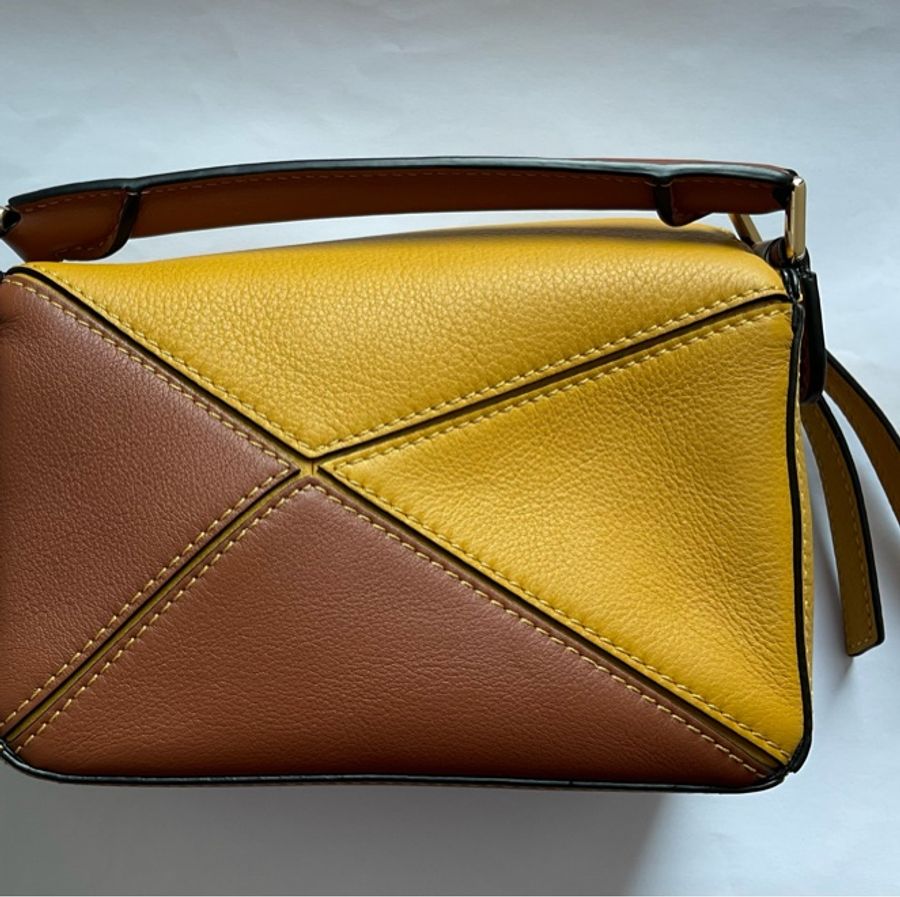 全新Loewe Mini Puzzle 三拼色迷你包-6