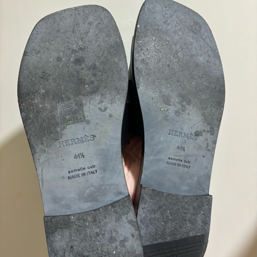 現貨商品 二手帥鞋 Hermes 愛馬仕專櫃正貨 男款超帥氣 黑武士 黑色 SO BLACK Kelly扣皮革拖鞋 尺寸44.5-45號可穿-32