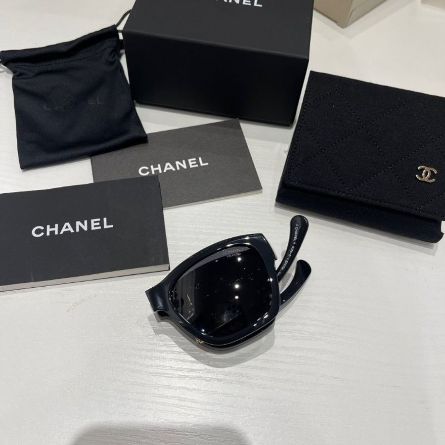 CHANEL 劉詩詩同款 黑色水鑽摺疊太陽眼鏡 時尚百搭好收納 全新配件齊全-5