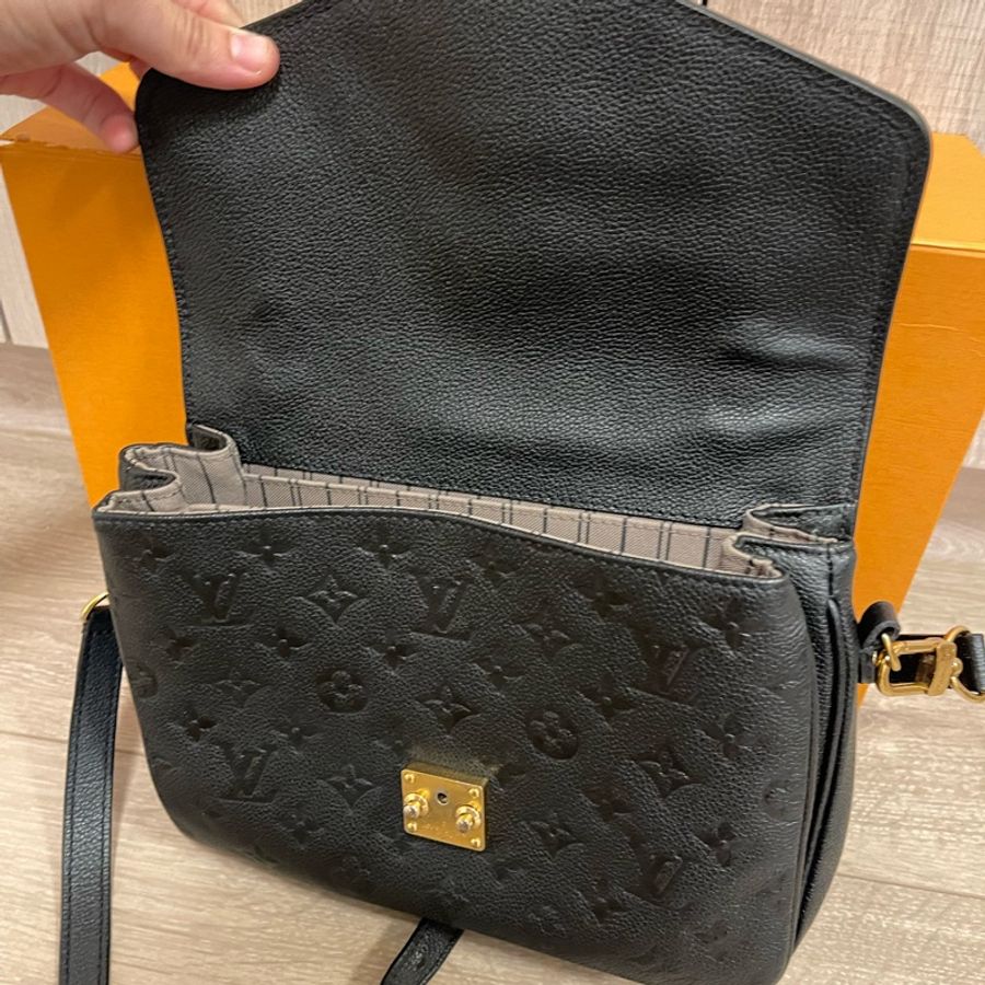 lv 郵差包-10