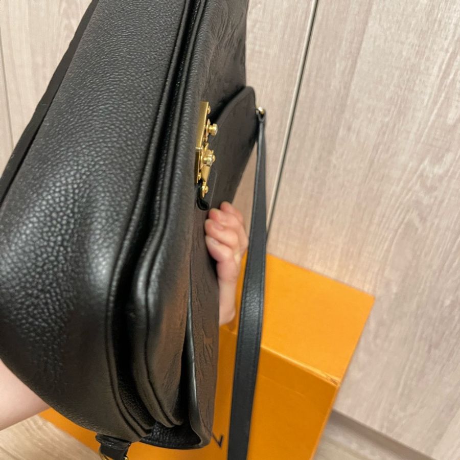 lv 郵差包-13