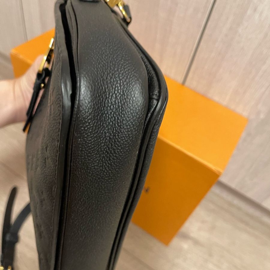 lv 郵差包-17