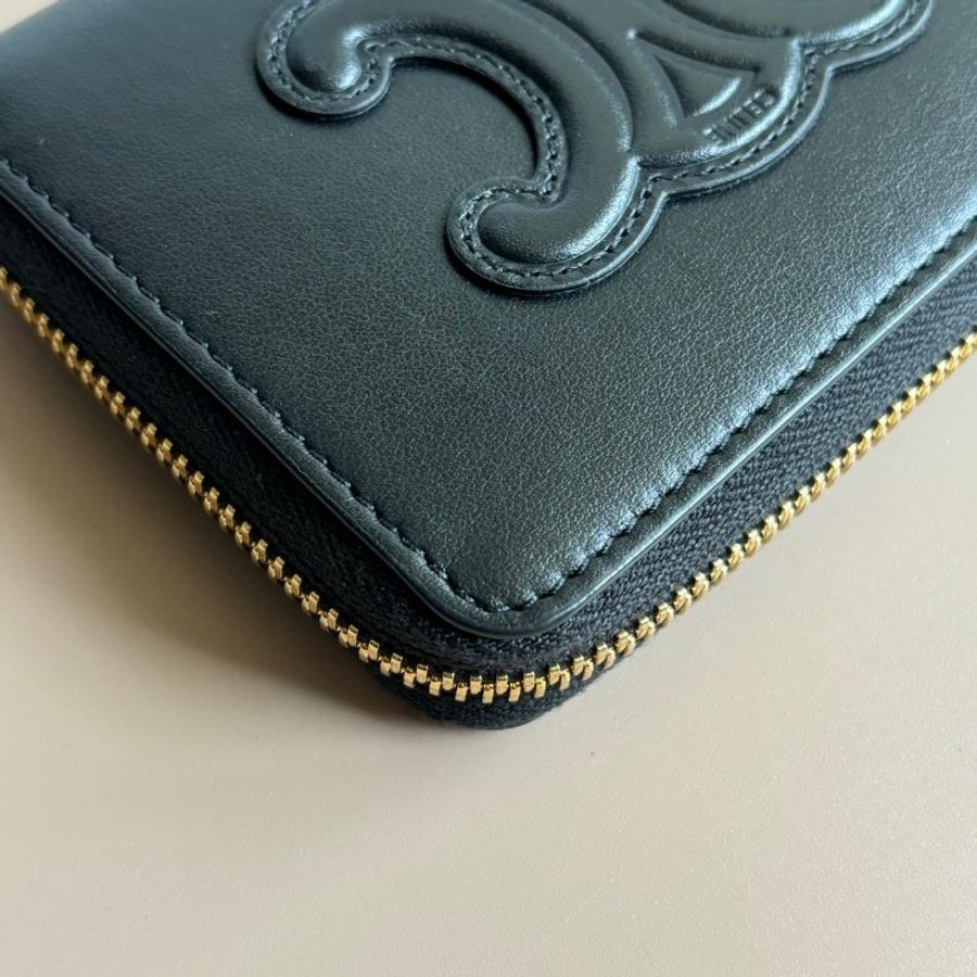::CELINE:: TRIOMPHE COMPACT 凱旋門壓印黑光滑牛皮革拉鍊錢包-6