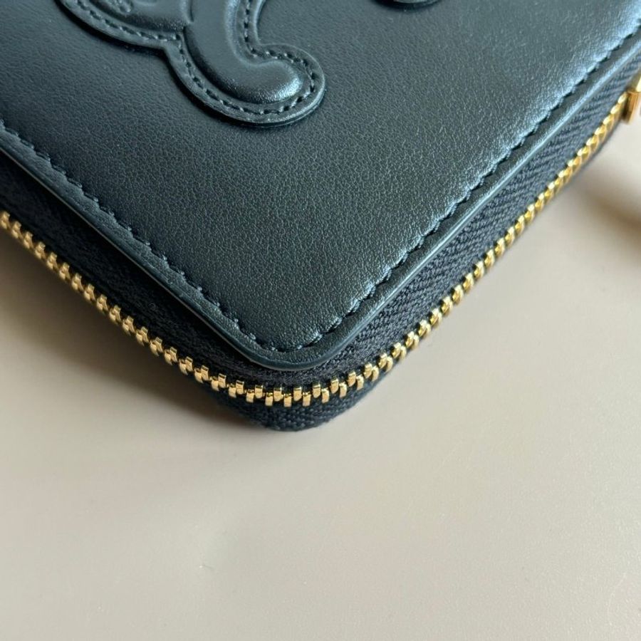 ::CELINE:: TRIOMPHE COMPACT 凱旋門壓印黑光滑牛皮革拉鍊錢包-7