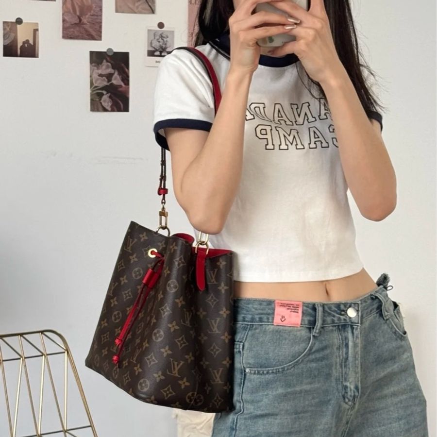 Lv NeoNoe BB Bag 紅色水桶肩背包❤️爆款甜甜價釋出💫-6