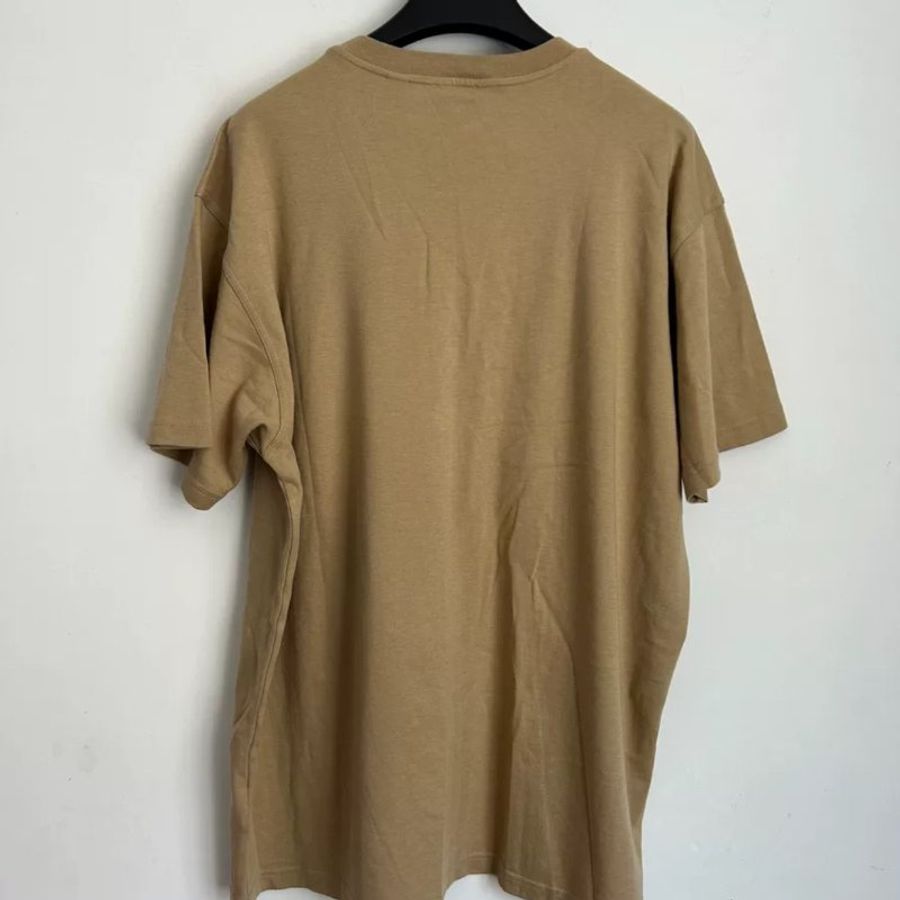 Burberry棕色短袖t恤 僅試穿 尺寸M 胸圍118 衣長74-1