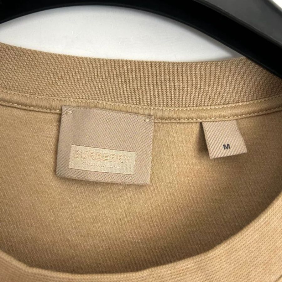 Burberry棕色短袖t恤 僅試穿 尺寸M 胸圍118 衣長74-4