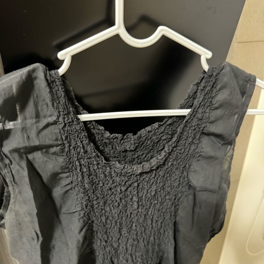三宅一生 me pleats please ISSEY MIYAKE 黑色皺褶造型背心-2