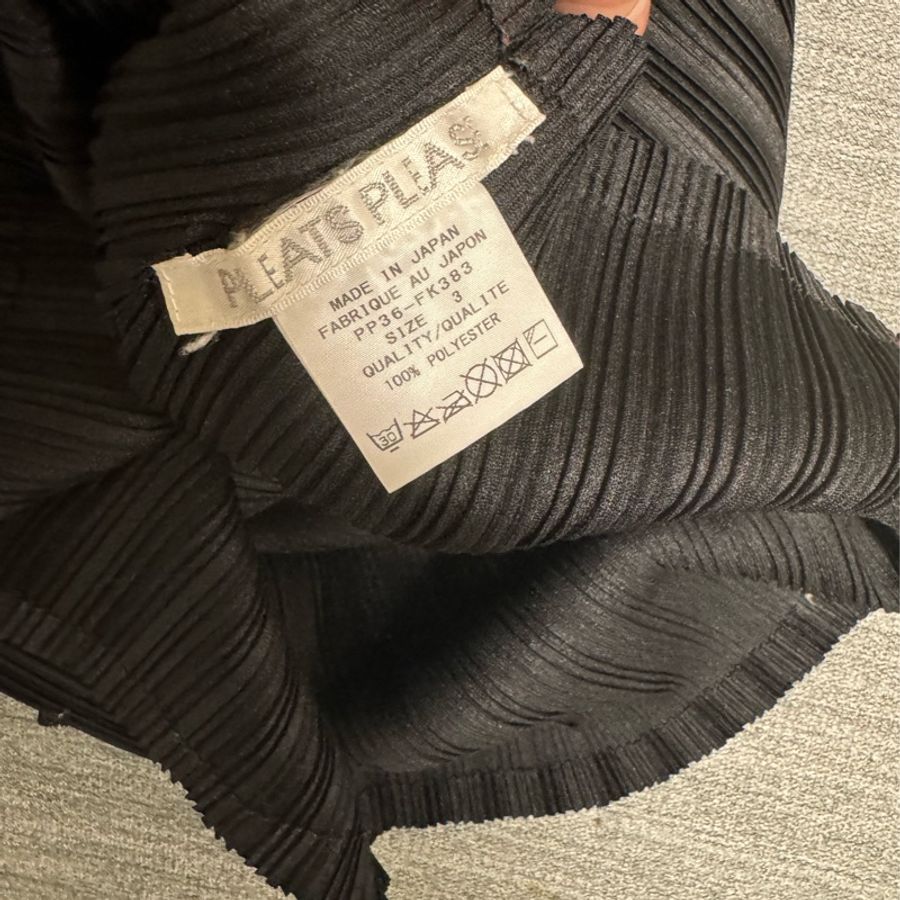三宅一生 me pleatsplease isseymiyake 黑色造型上衣-5