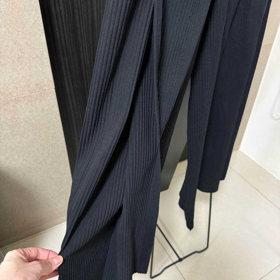 三宅一生 me pleats please isseymiyake 黑色皺褶長寬褲-6