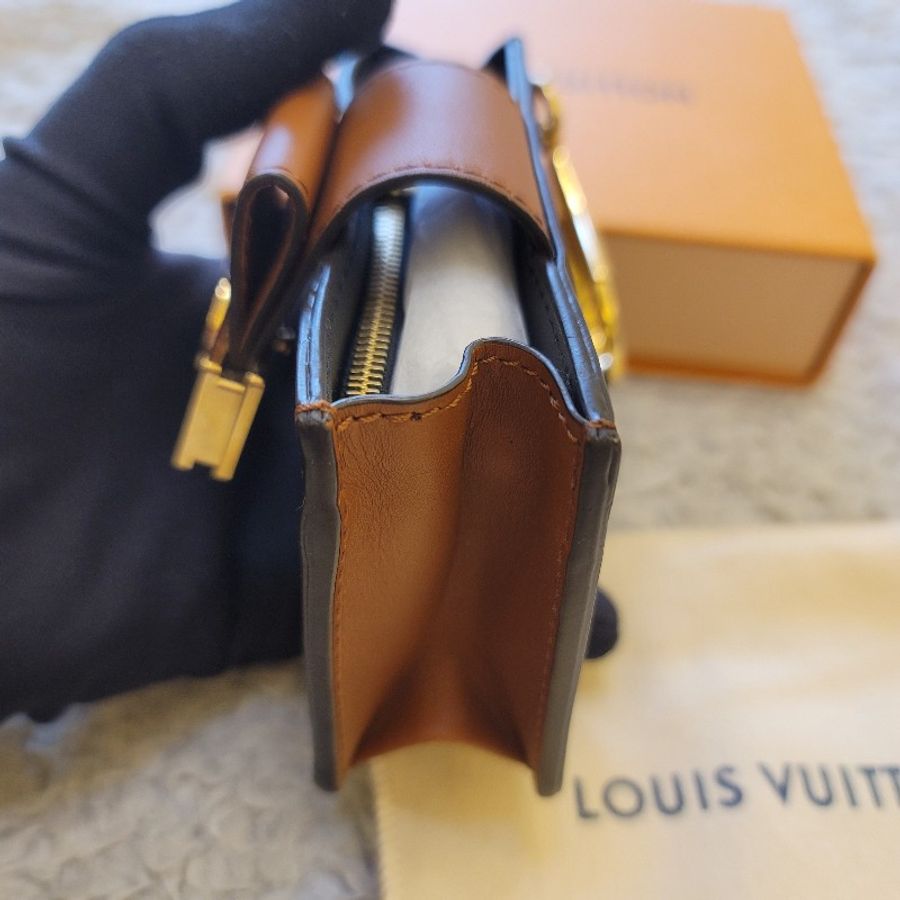 LV M68751 DAUPHINE MULTICARTES經典雙色Reverse帆布卡夾/零錢包-15