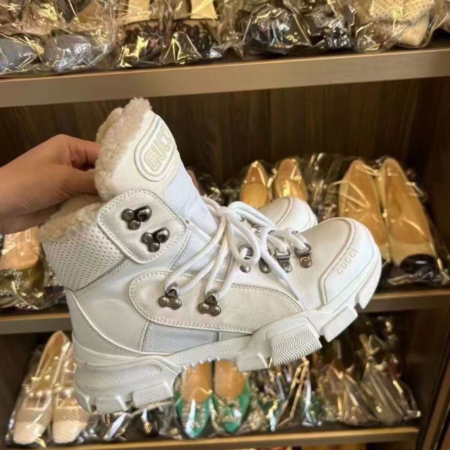 Gucci 加絨板鞋  尺寸38碼 非常新-1