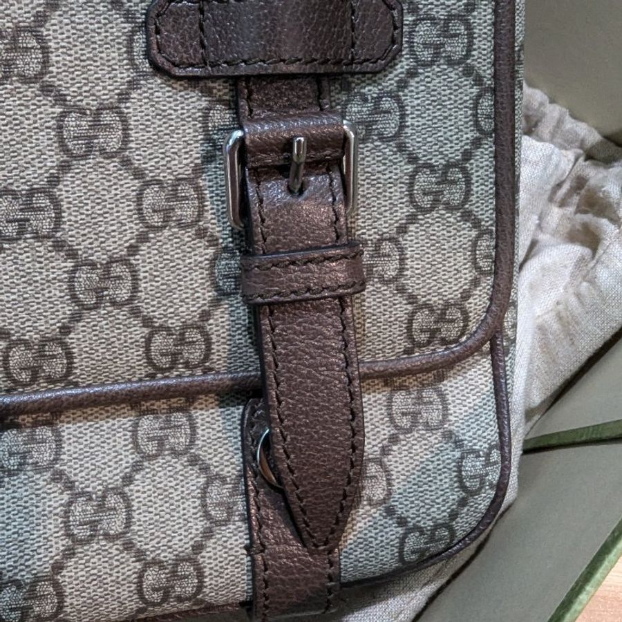 GUCCI 658542 經典GG Supreme印花帆布中性款郵差包 肩背/斜背包-13