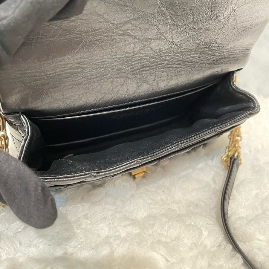 Chanel 黑色 小牛皮 2.55 金釦 鍊帶 胸口包 腰包 A57791-5