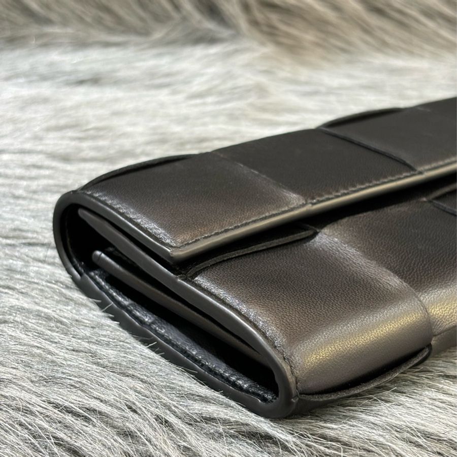 BOTTEGA VENETA BV 667433 黑色 CASSETTE 小牛皮 大方格 編織 釦式 拉鍊 零錢袋 長夾 皮夾 發財長夾-5