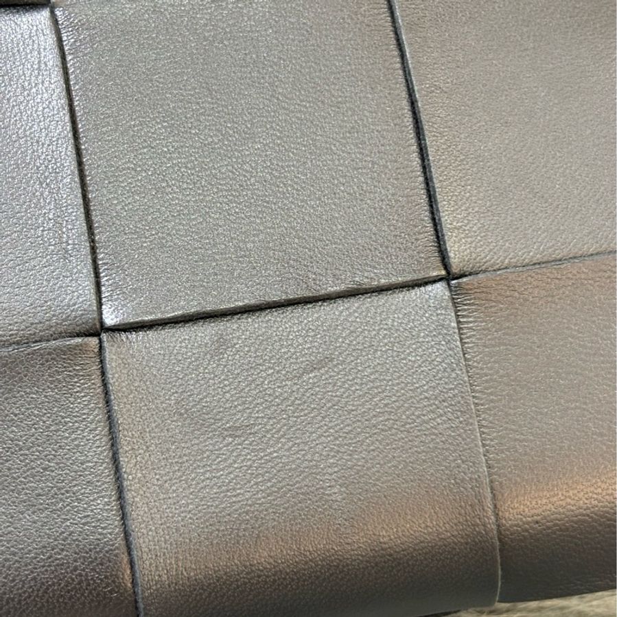 BOTTEGA VENETA BV 667433 黑色 CASSETTE 小牛皮 大方格 編織 釦式 拉鍊 零錢袋 長夾 皮夾 發財長夾-17