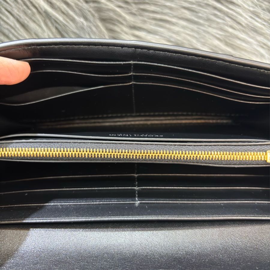 BOTTEGA VENETA BV 667433 黑色 CASSETTE 小牛皮 大方格 編織 釦式 拉鍊 零錢袋 長夾 皮夾 發財長夾-24