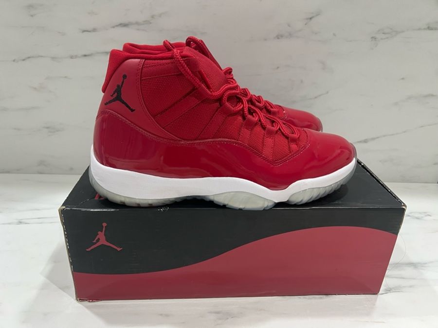 Air Jordan 11-1