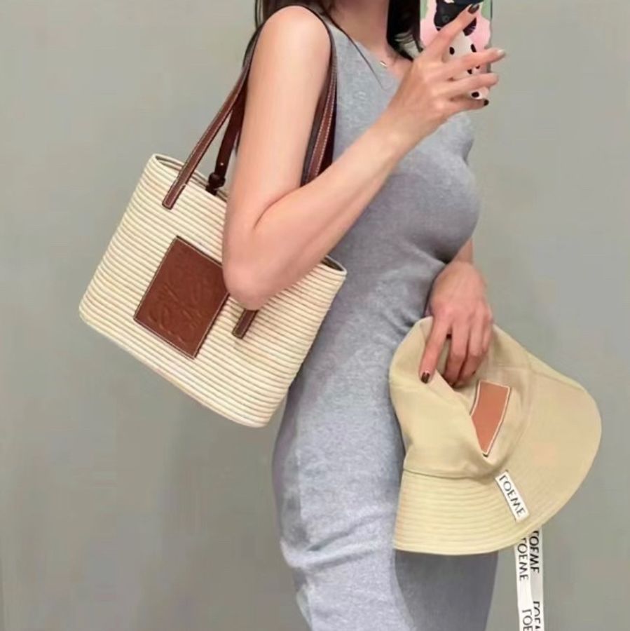 Loewe 方形皮質草編包-0