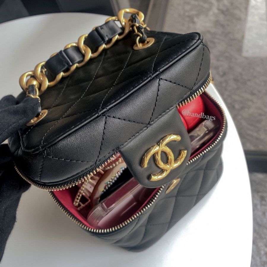 CHANEL 黑色 小牛皮 菱格 金 粗鍊 斜背 手提 小型 拉鍊 化妝包 AS3228-5
