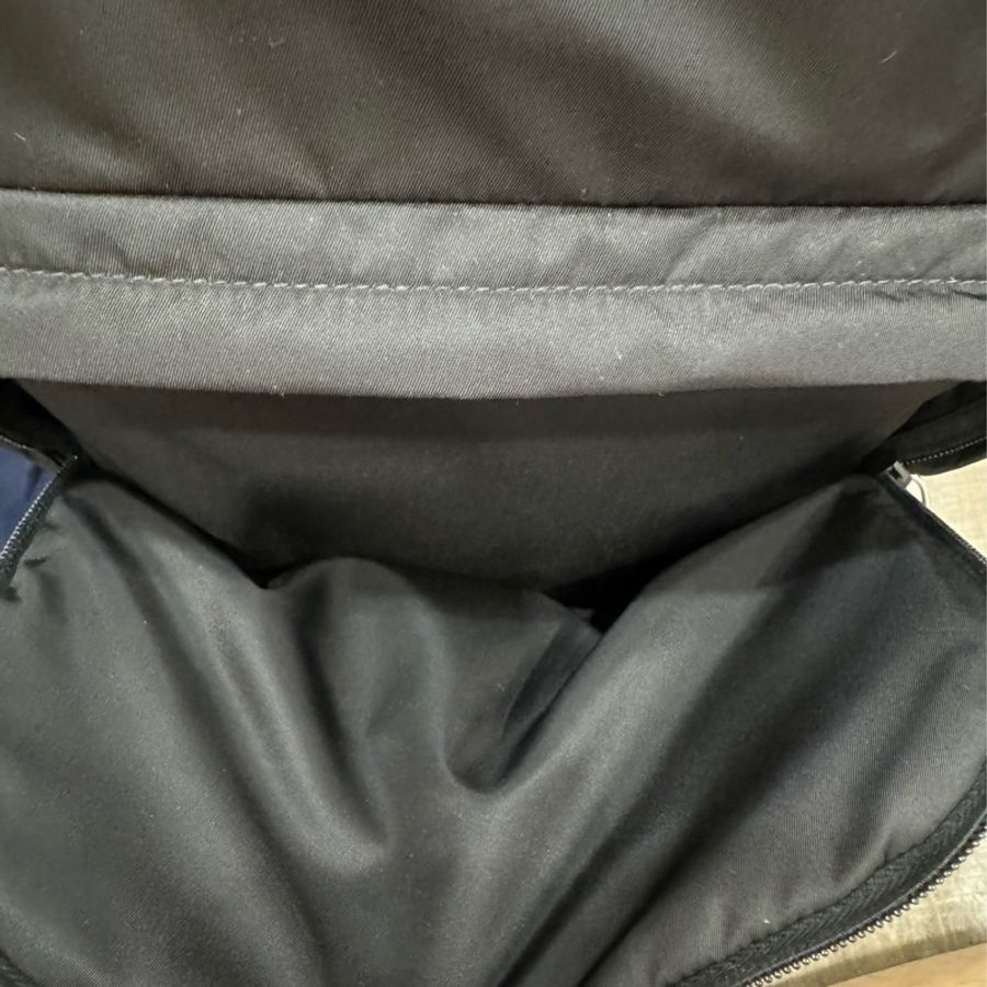 Prada 後背包 Re-Nylon 與 Saffiano 皮革背囊 專櫃精典款-34