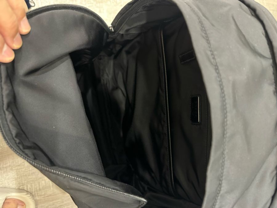 Prada 後背包 Re-Nylon 與 Saffiano 皮革背囊 專櫃精典款-44