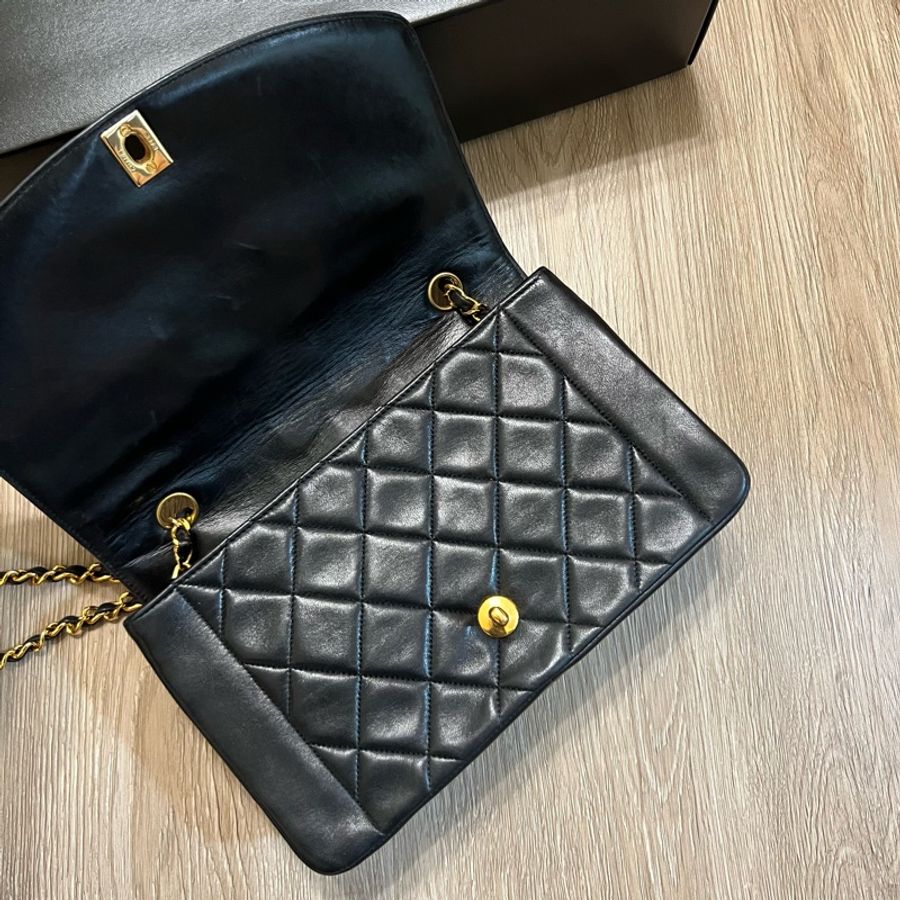 瑞奇二手精品 Chanel 黑金 vintage 戴菲包 美品一顆全配-9