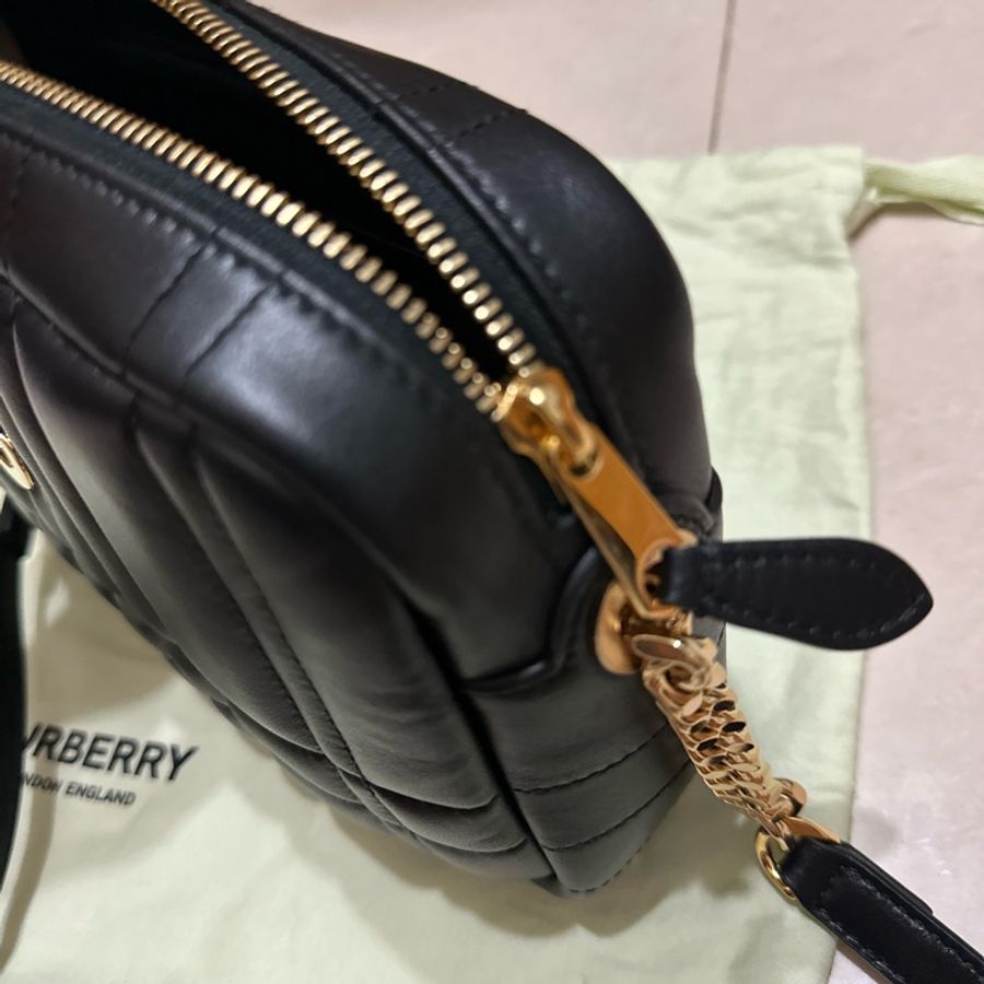 BURBERRY 小號Lola相機包-10