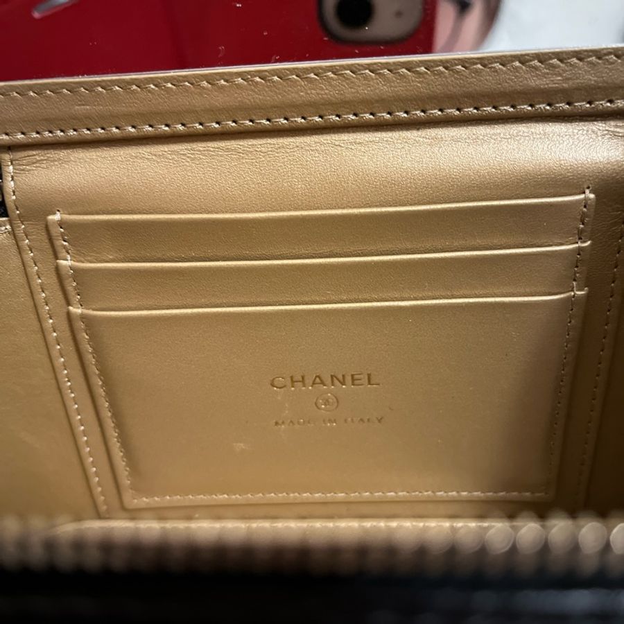 Chanel  黑色核桃金球長盒子-17