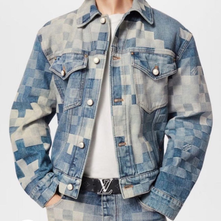 LV  新款 黑灰色 老花 LOGO 雙面  腰帶 皮帶 閒置93新閒置割愛 17580尺寸95公分  🤎有附防塵套、吊牌、盒子-0