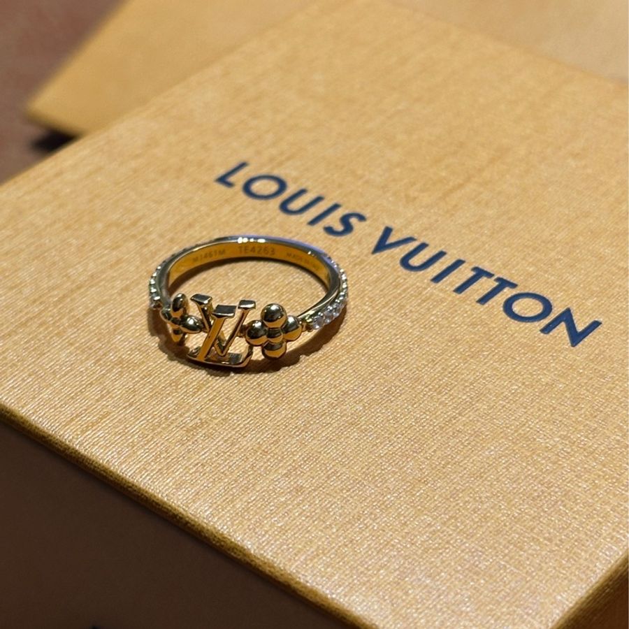 Lv 戒指 M1461M-2