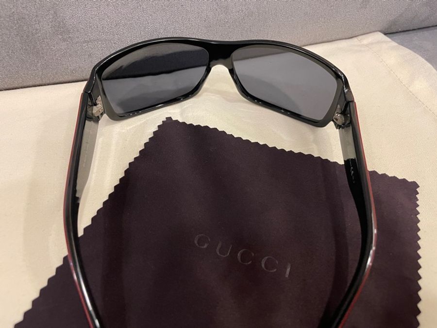 （全新閒置品）Gucci運動型 太陽眼鏡/墨鏡-1