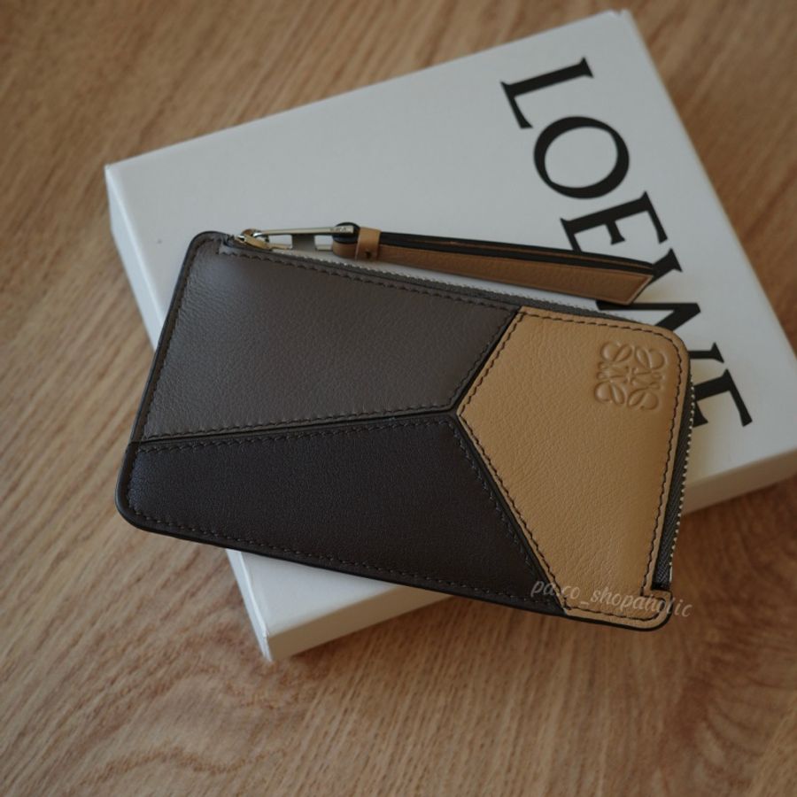 Loewe 小牛皮Puzzle卡包 Puzzle coin cardholder 巧克力色-0