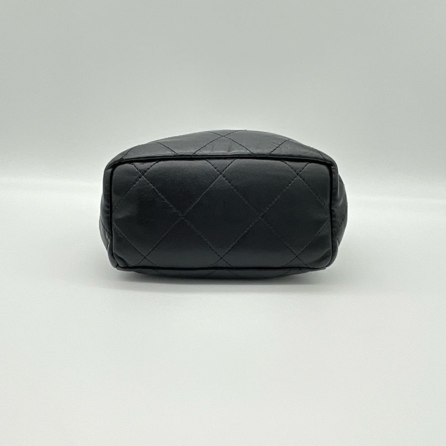 Chanel 黑羊皮造型小水桶包 限定款 寶石小福袋-2