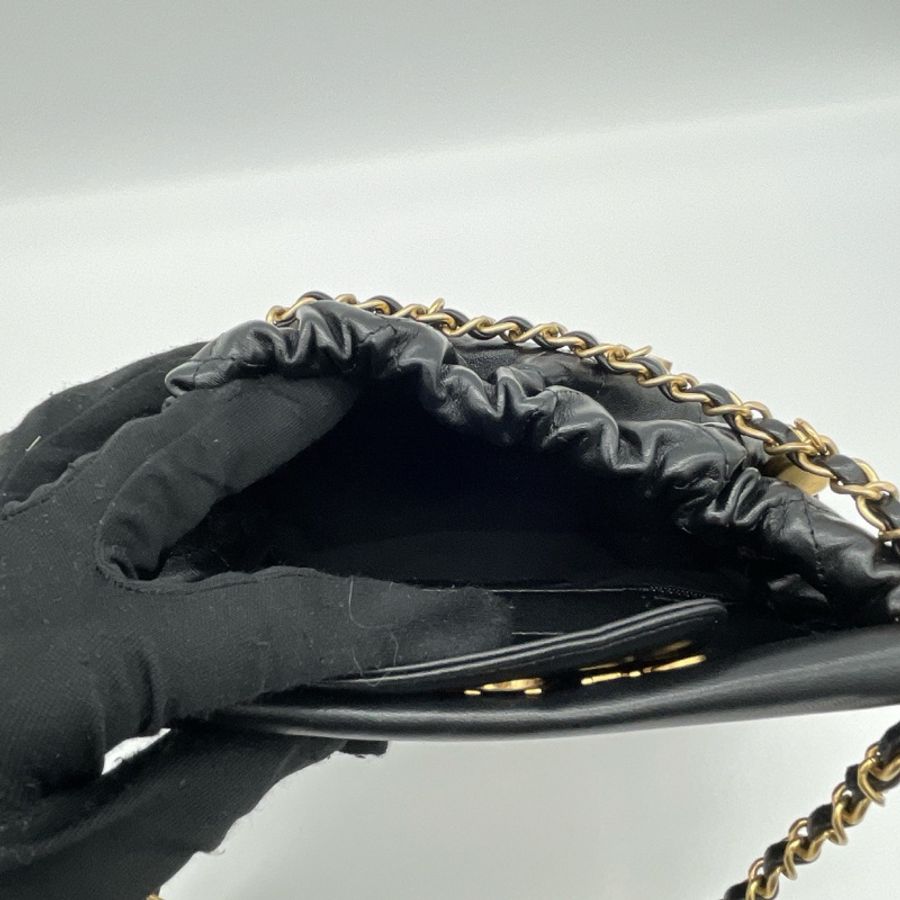 Chanel 黑羊皮造型小水桶包 限定款 寶石小福袋-8