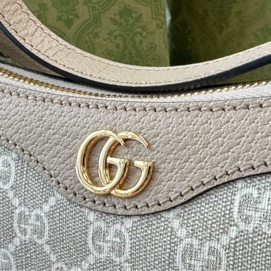 Gucci腋下包-11