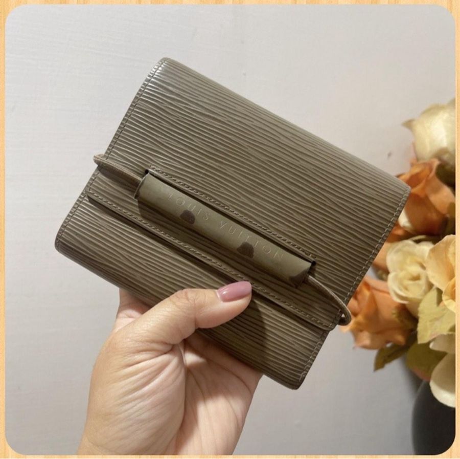 =2手=私物 LV LOUIS VUITTON EPI 紫藕色 三折中夾-5