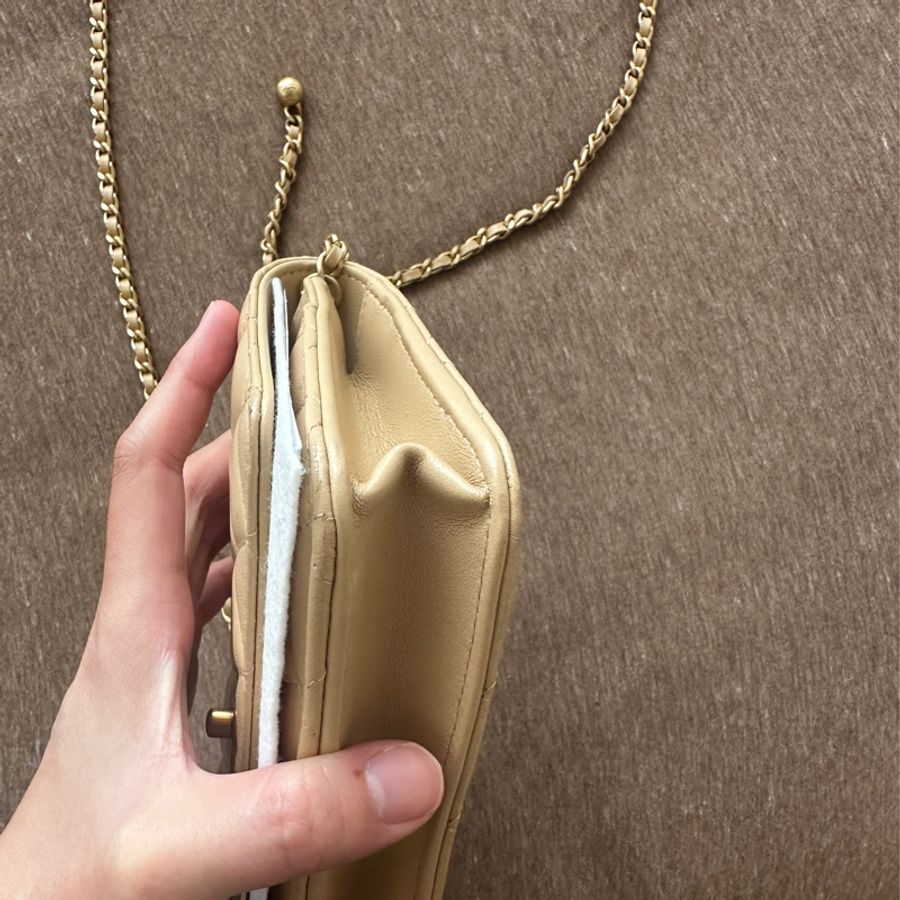 香奈兒金球woc米色-1