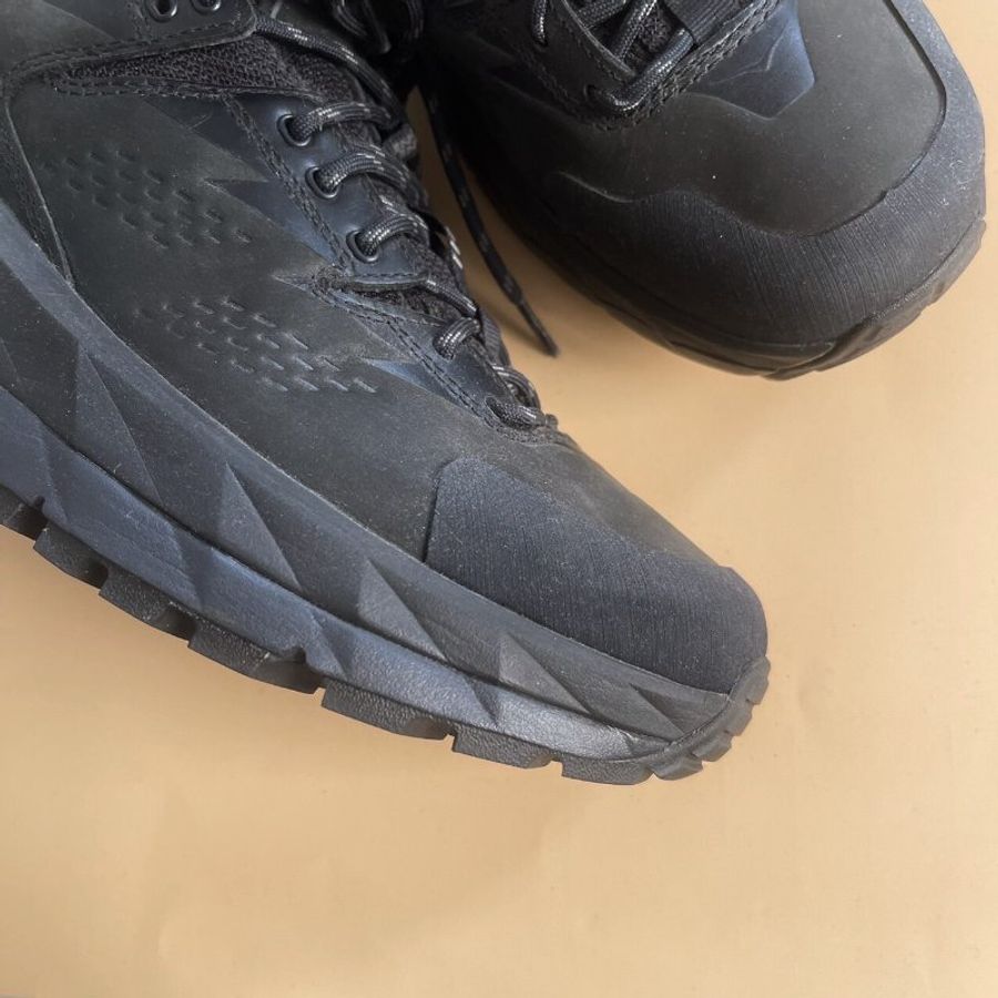 HOKA ONE ONE Kaha Low GORE-TEX 黑色【未使用】#8.5號-10