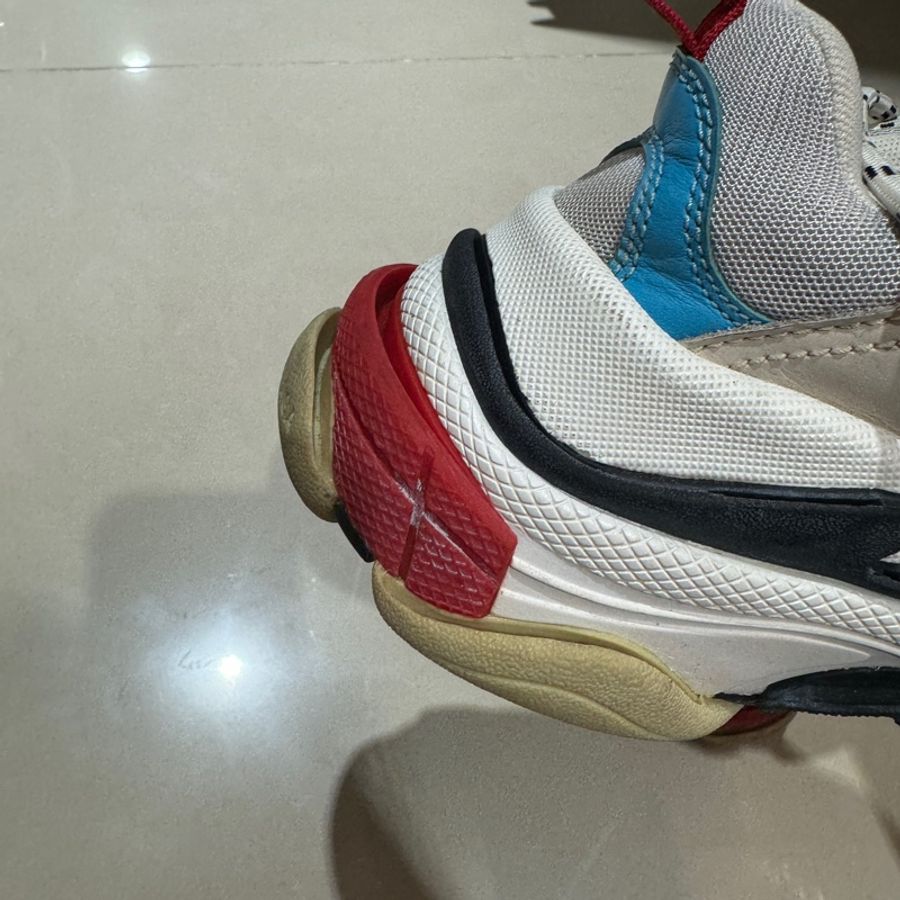 Balenciaga triple s老爹鞋36-10