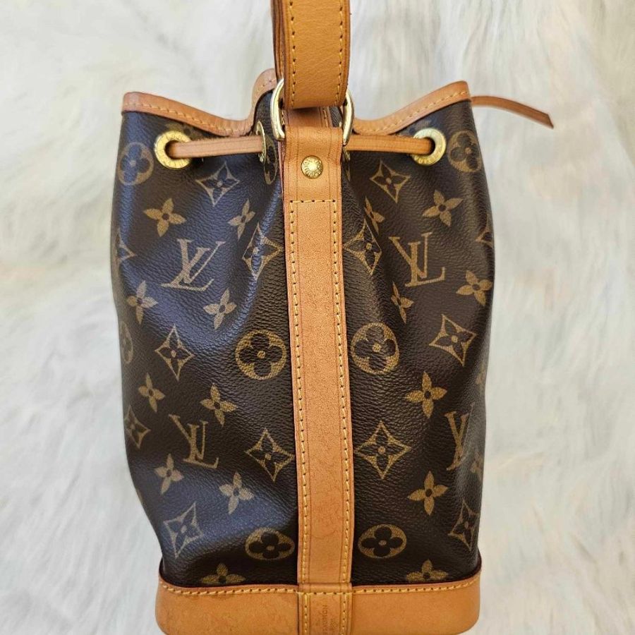 🎀👜曼蒂二手精品👜🎀Louis Vuitton LV M40817 NOE BB 水桶包 老花抽繩水桶包 斜挎包 單肩包-23