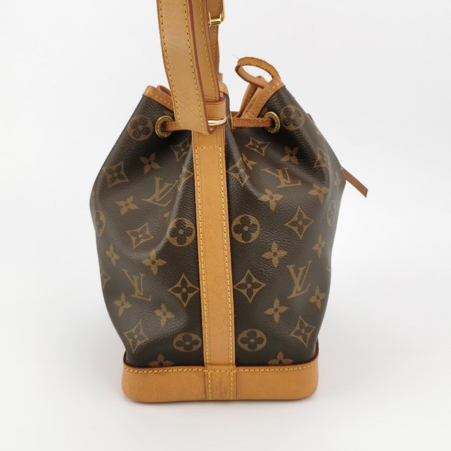 🎀👜曼蒂二手精品👜🎀Louis Vuitton LV M40817 NOE BB 水桶包 老花抽繩水桶包 斜挎包 單肩包-6