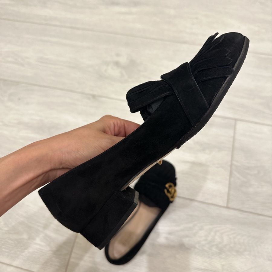 GUCCI經典款流蘇GG麂皮低跟樂福鞋loafer-5