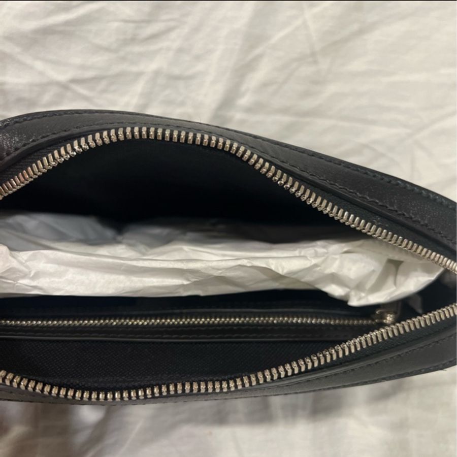 全新Gucci INTERLOCKING G斜背包 男包 手拿包-4