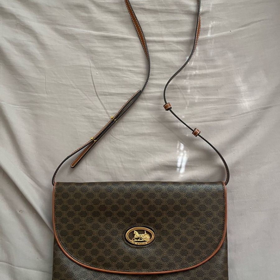 (可議價)Celine vintage 復古老花斜背包-1
