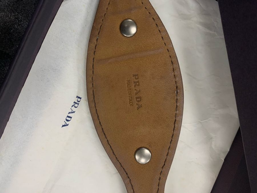 Prada 皮手環-2