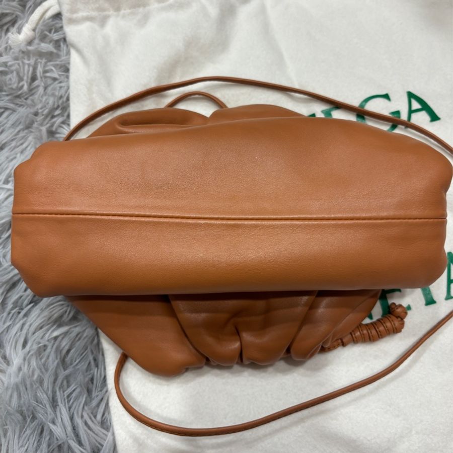 【BOTTEGA VENETA】BV mini pouch 迷你雲朵包挑戰賣場最低價-2